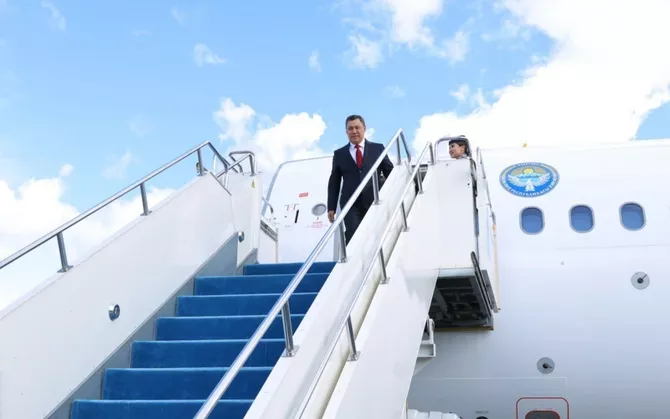 Kyrgyz President Arrives in Kazakhstan for Eurasian Economic Forum