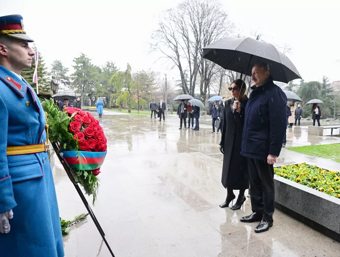 Latest News & Breaking Stories | Stay Updated with Caspianpost.com - Ilham Aliyev Visited Monuments to Heydar Aliyev and Milorad Pavić in Belgrade.
