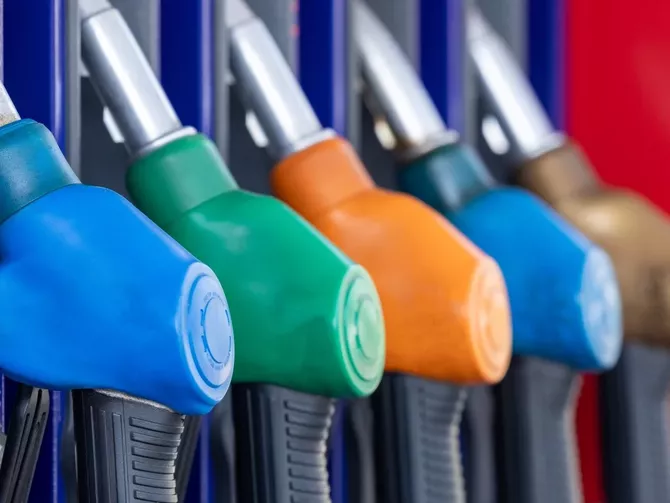 Kazakhstan Leads EAEU in Gasoline Price Surge