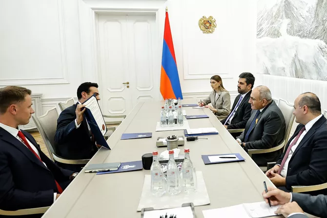 Latest News & Breaking Stories | Stay Updated with Caspianpost.com - Pashinyan, US Congressman Discuss TRIPP Project