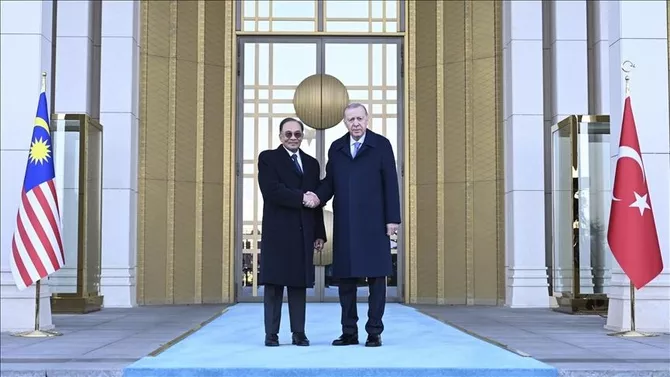 Türkiye's Erdogan Welcomes Malaysian PM in Ankara