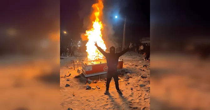 Iranian Police Arrest Gunmen Targeting Protesters in Karaj