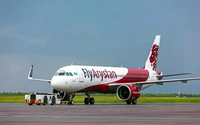 Fire Breaks Out on FlyArystan Aircraft During Maintenance in Kazakhstan - VIDEO