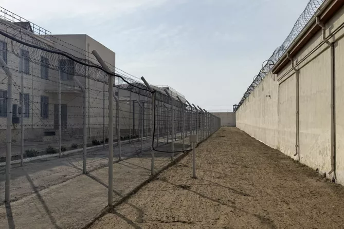 Azerbaijan Hands Over Wanted Tajik Citizen