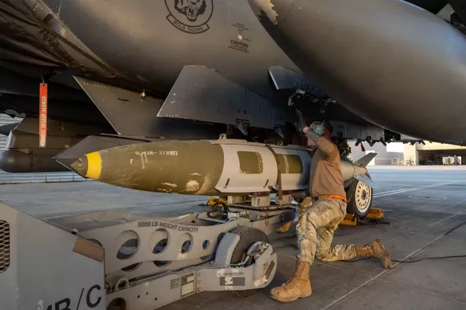 Unexploded ‘Bunker Buster’ Bomb Neutralized in Iran’s Yazd ...