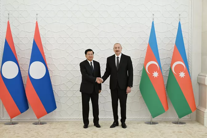 Azerbaijan Hosts Official Welcome Ceremony for Lao President