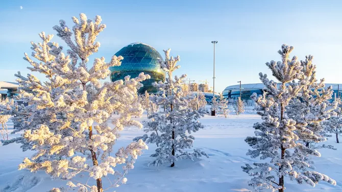Kazakhstan Faces Fog, Snow as Arctic Cold Approaches
