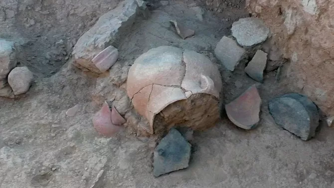 Kazakh Archaeologists Discover Rare Ancient Glass Linked to Sarmatians