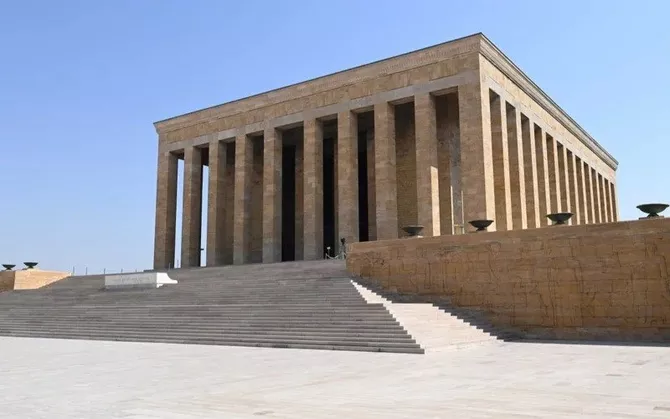 Latest News & Breaking Stories | Stay Updated with Caspianpost.com - Kassym-Jomart Tokayev Pays Tribute at Mustafa Kemal Ataturk's Mausoleum