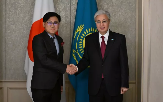 Kazakh President Meets Rakuten CEO to Boost Digital, AI Ties