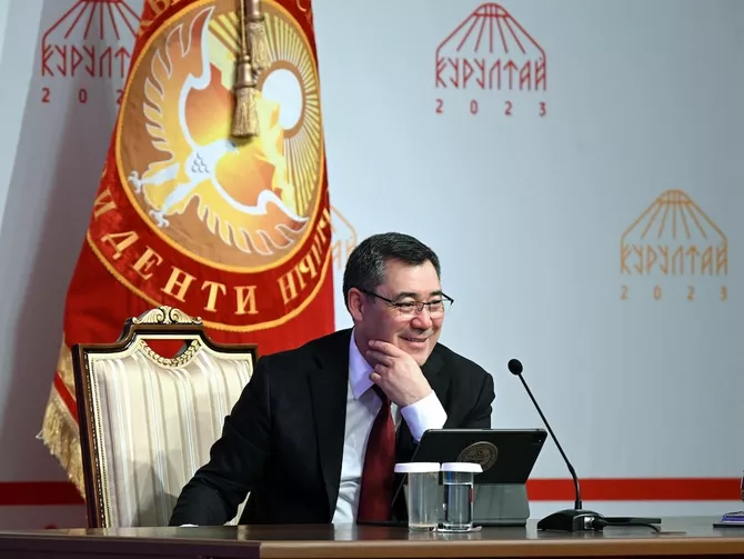 Kyrgyz President Invites Armenian PM to Bishkek+25 Mountain Summit