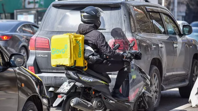 Kazakhstan's Almaty Bans Foreign Couriers from Delivery Services