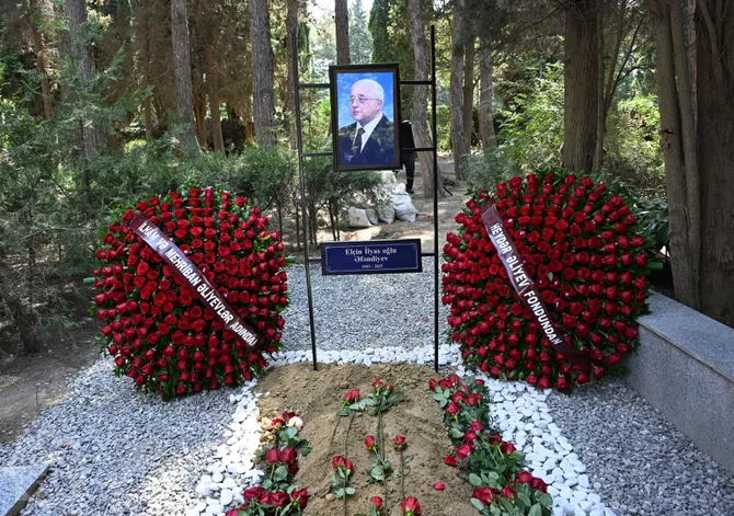 Latest News & Breaking Stories | Stay Updated with Caspianpost.com - Farewell Ceremony Held for Azerbaijani People's Writer Elchin Afandiyev