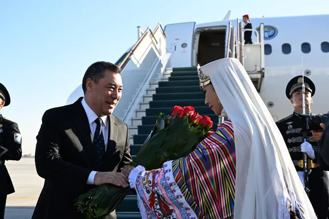 Latest News & Breaking Stories | Stay Updated with Caspianpost.com - Kyrgyz President Arrives in Uzbekistan for Official Visit