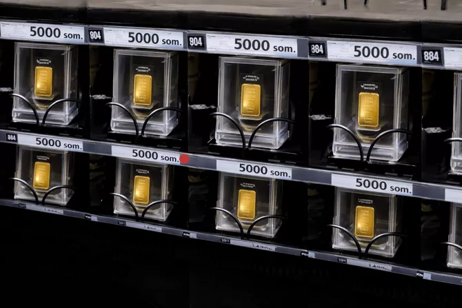 Tajikistan to Install Gold Vending Machines in Dushanbe