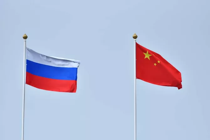 Russia Says Visa-Free Travel With China to Begin Soon