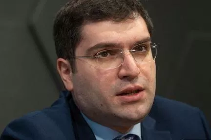 Armenian Doctor Enters Race to Lead World Health Organization