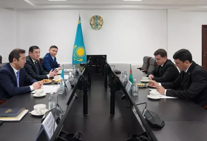 Kazakhstan, Turkmenistan Boost Agricultural Partnership During High-Level Talks in Astana