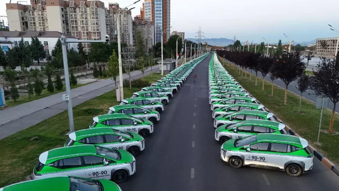 Tajikistan, India Explore Joint Car and EV Assembly Projects