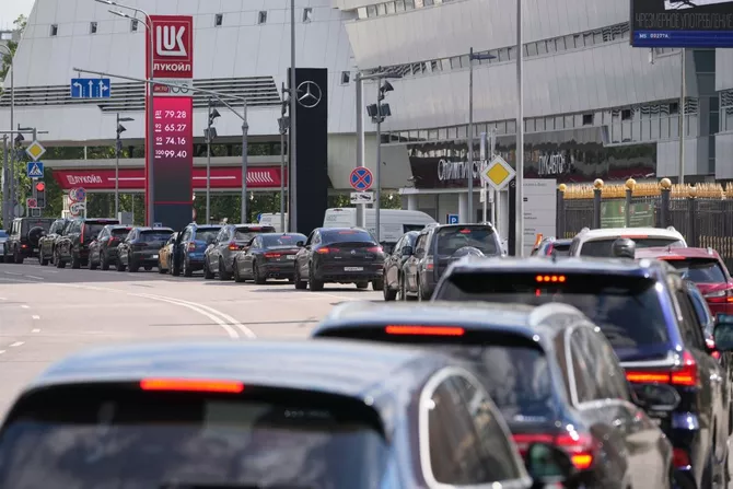 Russia’s Fuel Crisis: Can Moscow Keep Pumps Running?