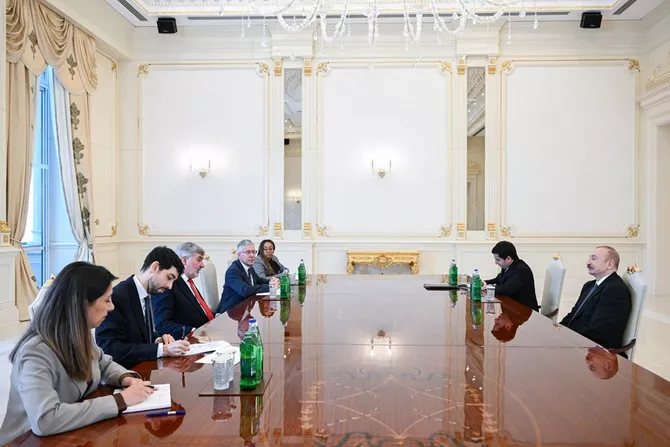 President Aliyev Meets UK Trade Envoy to Azerbaijan
