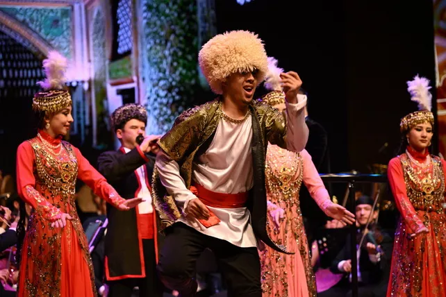 Uzbekistan's Culture Takes Center Stage in Azerbaijan