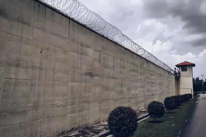 Three Uzbek Prisoners Escape Death Row in Malaysia