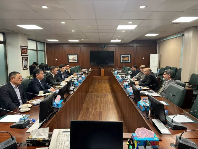 Uzbekistan Secures Direct Access to the World Ocean via Pakistan