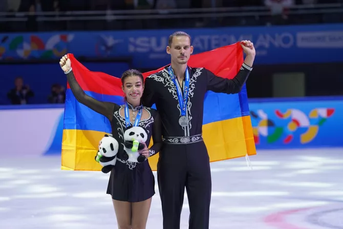 Azerbaijan Complaints to IOC Over Armenian Skaters' Music