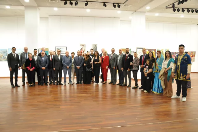 Latest News & Breaking Stories | Stay Updated with Caspianpost.com - Azerbaijani Art Exhibition Opens in Türkiye's Izmir