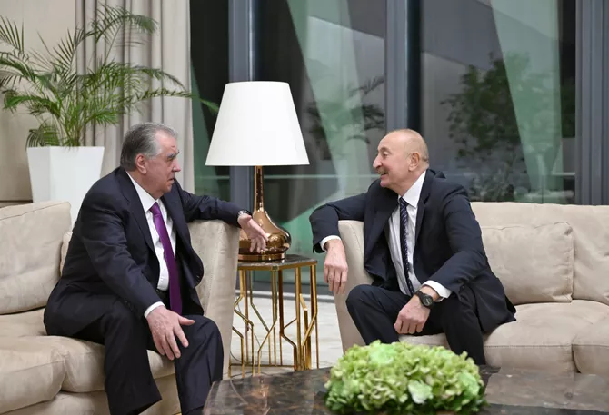 Aliyev, Rahmon Praise Friendly Relations Between Azerbaijan, Tajikistan