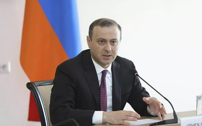 Armenian Security Chief: Public Open to Peace with Azerbaijan