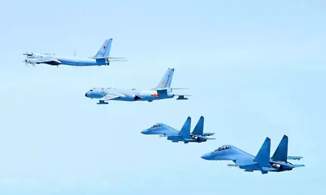 Russia, China Conduct Joint Air Patrol in Asia-Pacific