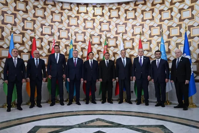 CIS FMs Approve Documents Ahead of Summit in Turkmenistan