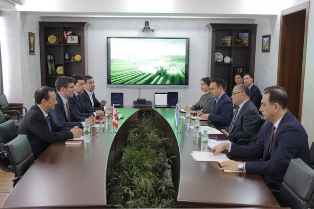 Uzbekistan, Canada Discuss Joint Agricultural Research