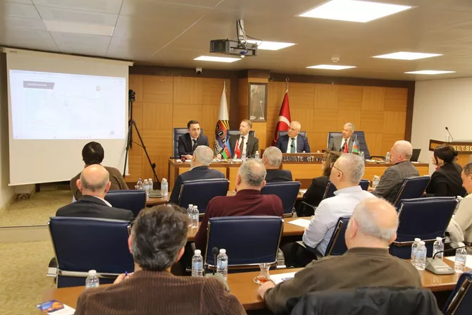 Azerbaijan Highlights Investment Opportunities in Türkiye's Mediterranean Region