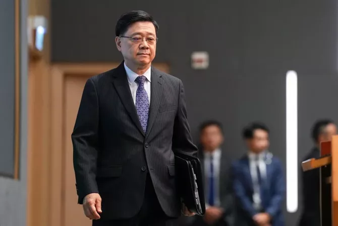 Hong Kong’s Leader to Visit Kazakhstan, Uzbekistan, Taking Largest-Ever Delegation Overseas