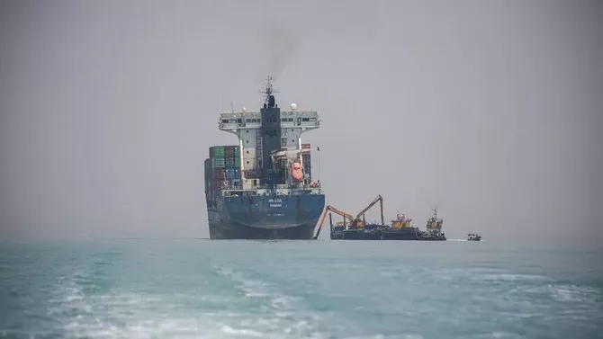 Iran, Oman Near Deal on Joint Strait of Hormuz Management