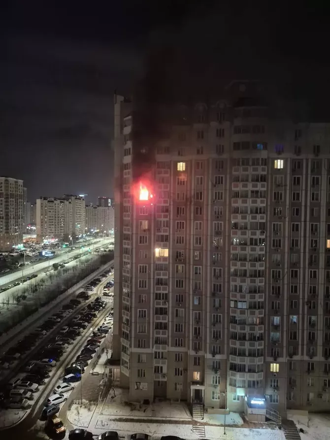 Russian Air Defense Missile Collides With Building in Rostov