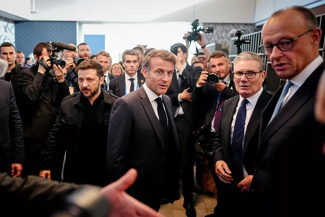 Can Europe Stop Putin? Leaders Gather in London