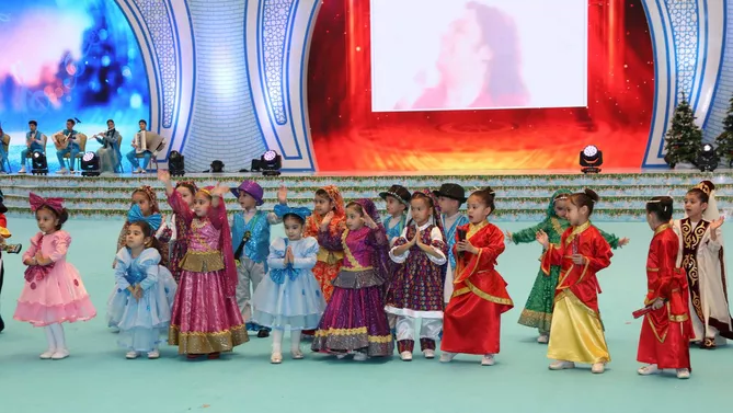 Latest News & Breaking Stories | Stay Updated with Caspianpost.com - President Serdar Berdimuhamedov Took Part in New Year Celebrations