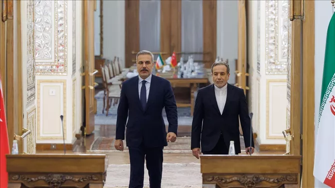 Turkish Mediation in Focus as Araghchi Visits Ankara Amid Iran-US Tensions