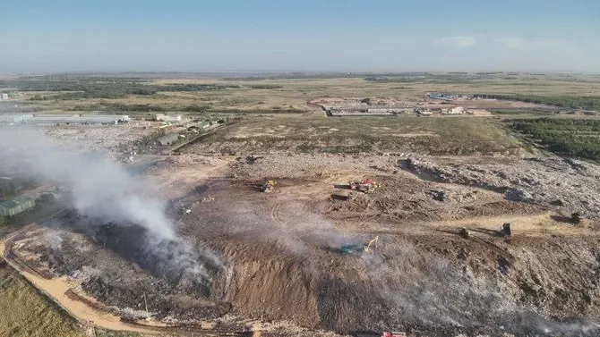 Firefighters Battle Massive Landfill Blaze Near Kazakhstan's Astana for Third Straight Day