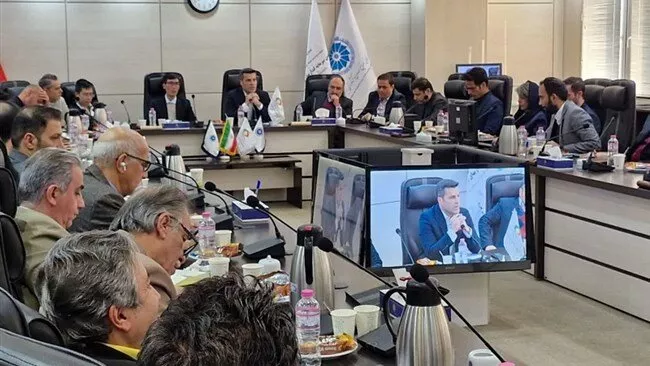 Iran, Vietnam Seek Closer Ties in Investment and Finance