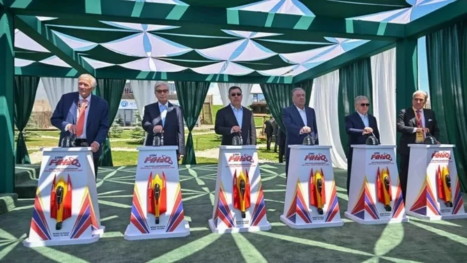 Central Asian Presidents Take Part in F1H2O Championship Kickoff Ceremony