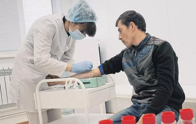 Tajik Migrants to Skip Medical Checks in Russia