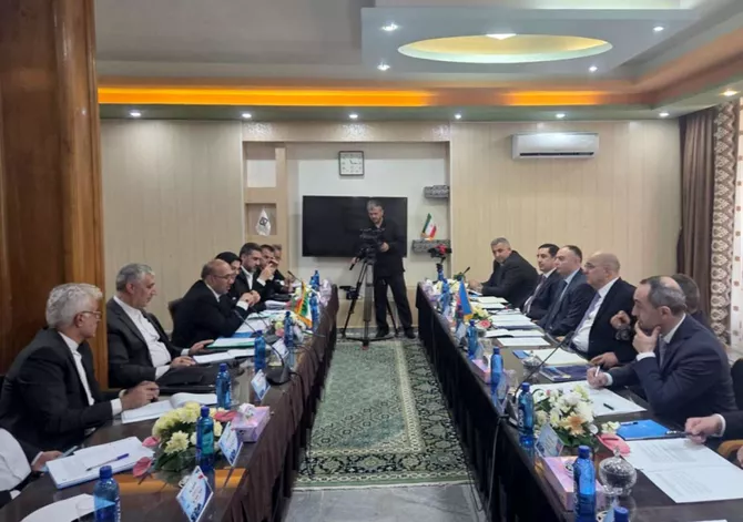 Azerbaijan, Iran Seek to Accelerate Freight Transit