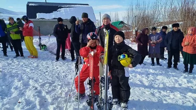 Children’s Ski School Opens in Kyrgyzstan's Issyk-Kul