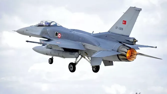 Türkiye Deploys Six F-16 Fighter Jets to Bolster Northern Cyprus – Report