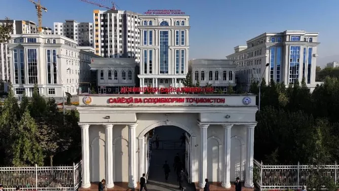 Tajikistan Launches Drone Pilot Training Program for All Ages